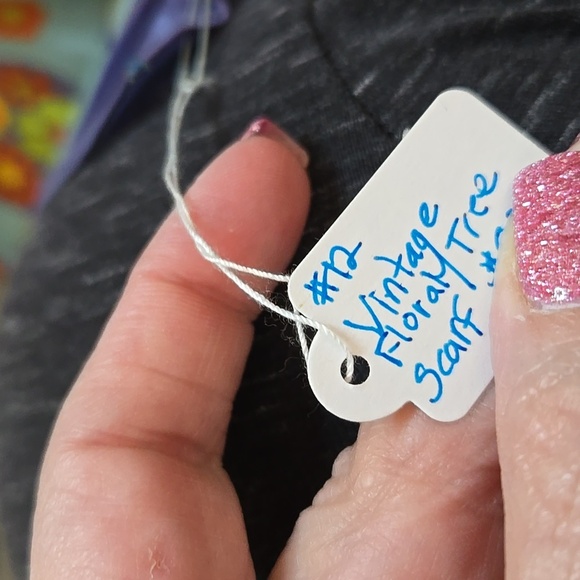 Colorful Floral Patterned Scarf - Picture 2 of 6